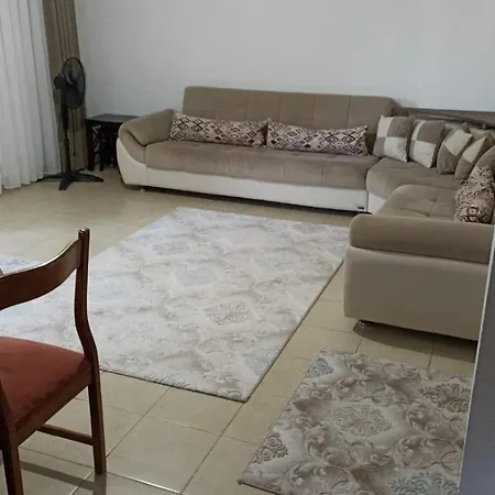 Plaja 10 Dk , Bahceli, Huzurlu דירה דטקה